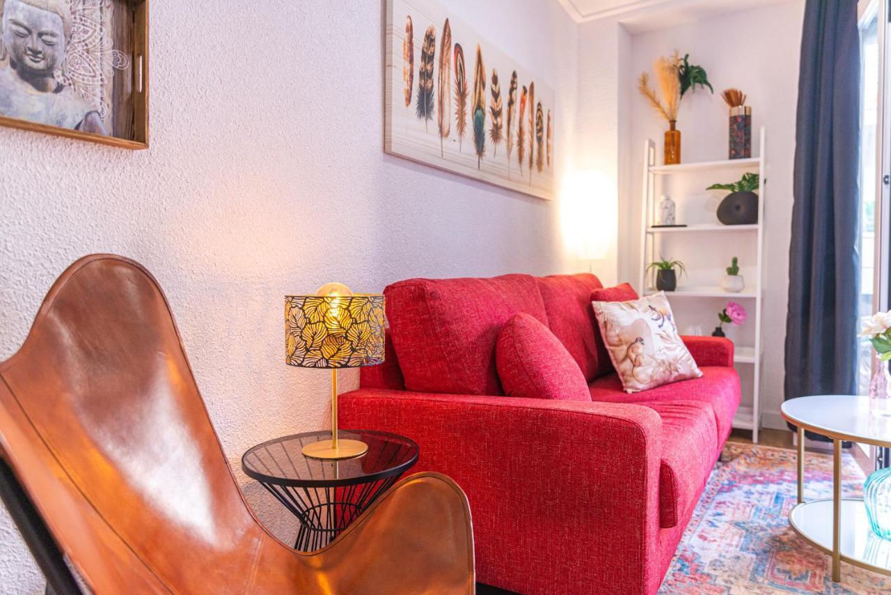 Myflats Side Apartment *